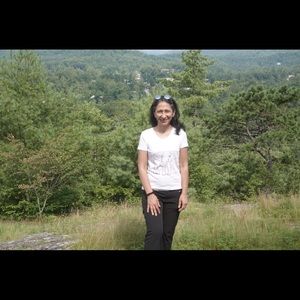 Meet your Posher, Aparna